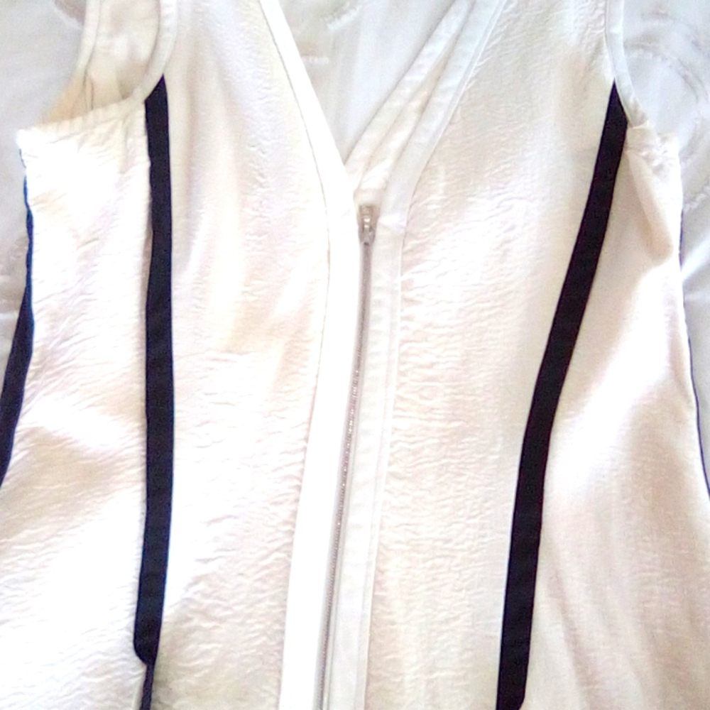 DRESS - Picture 4 of 4